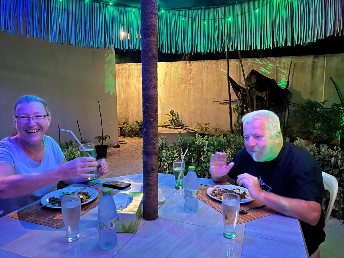 ホテル Island Guest Maamendhoo エクステリア 写真
