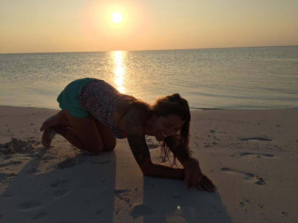 ホテル Island Guest Maamendhoo エクステリア 写真