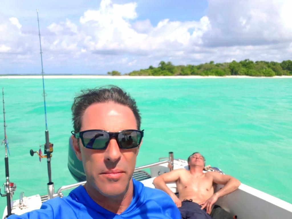 ホテル Island Guest Maamendhoo エクステリア 写真