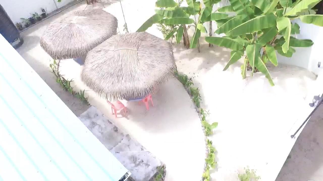 ホテル Island Guest Maamendhoo エクステリア 写真