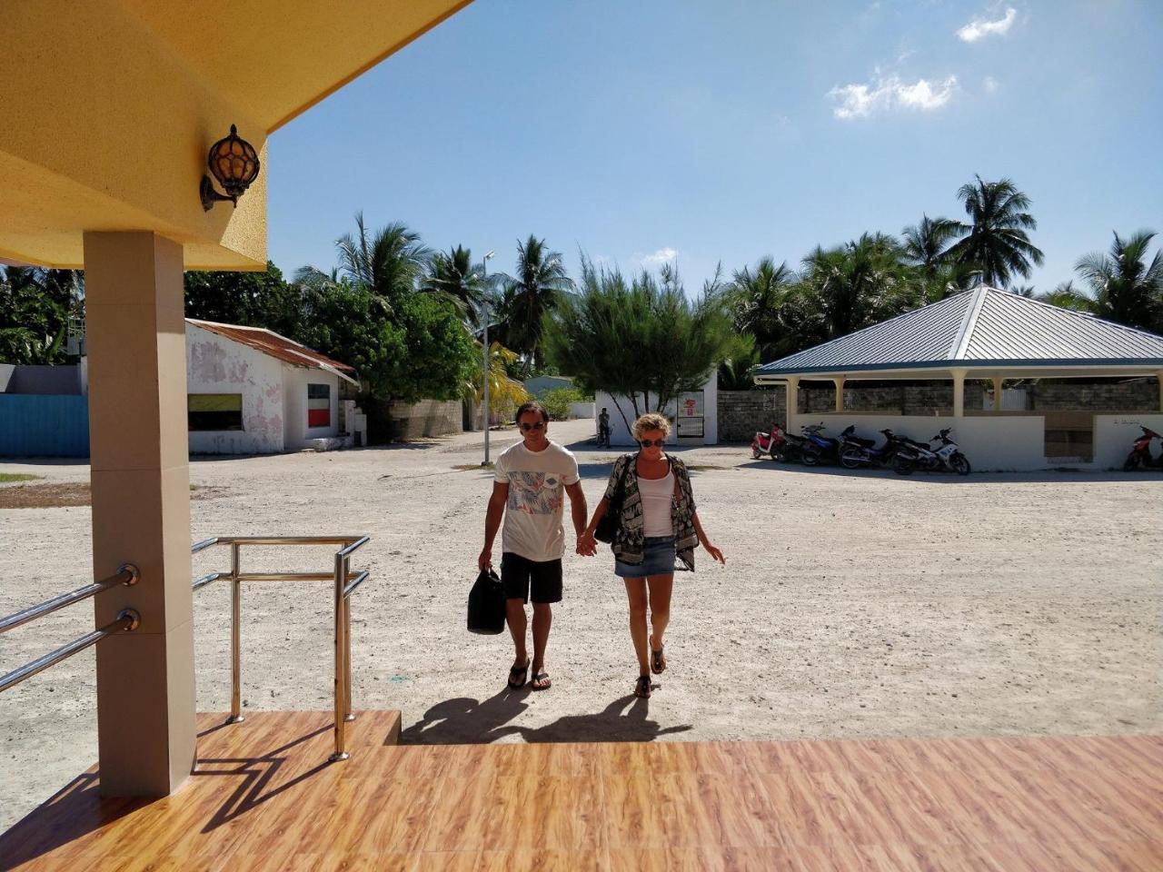ホテル Island Guest Maamendhoo エクステリア 写真
